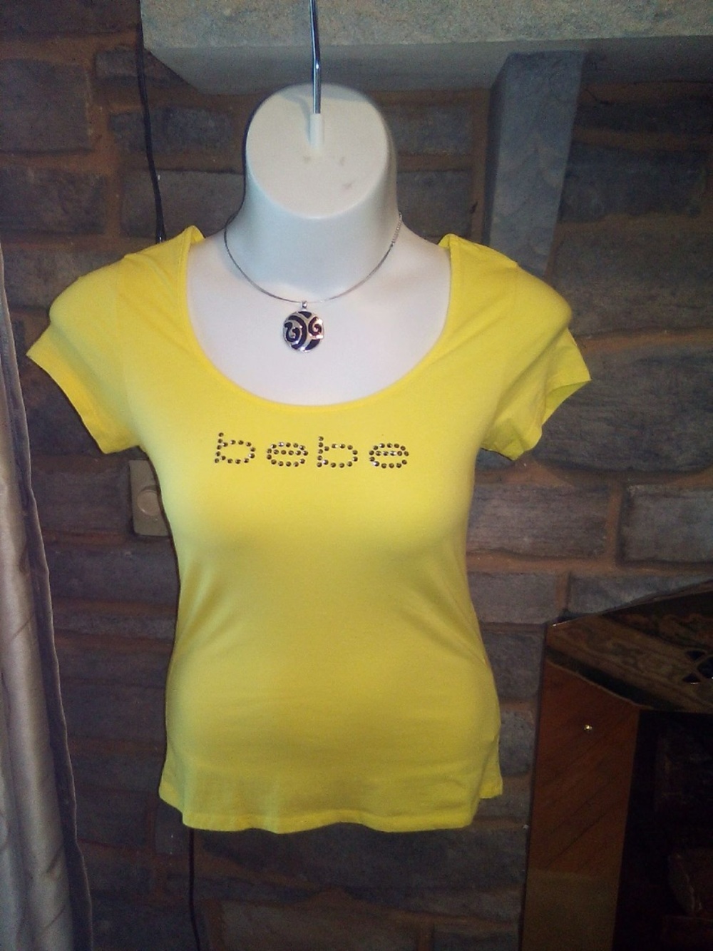 bebe Yellow Short Sleeve Scoop Logo Tee